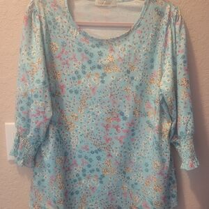 Faded Glory Light Blue Floral Scoop Neck Top